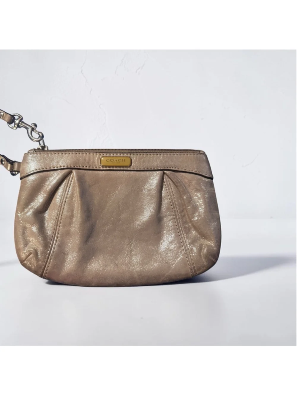 Coach Metallic Champagne Gold Wristlet Clutch Pouch Wallet Y2K